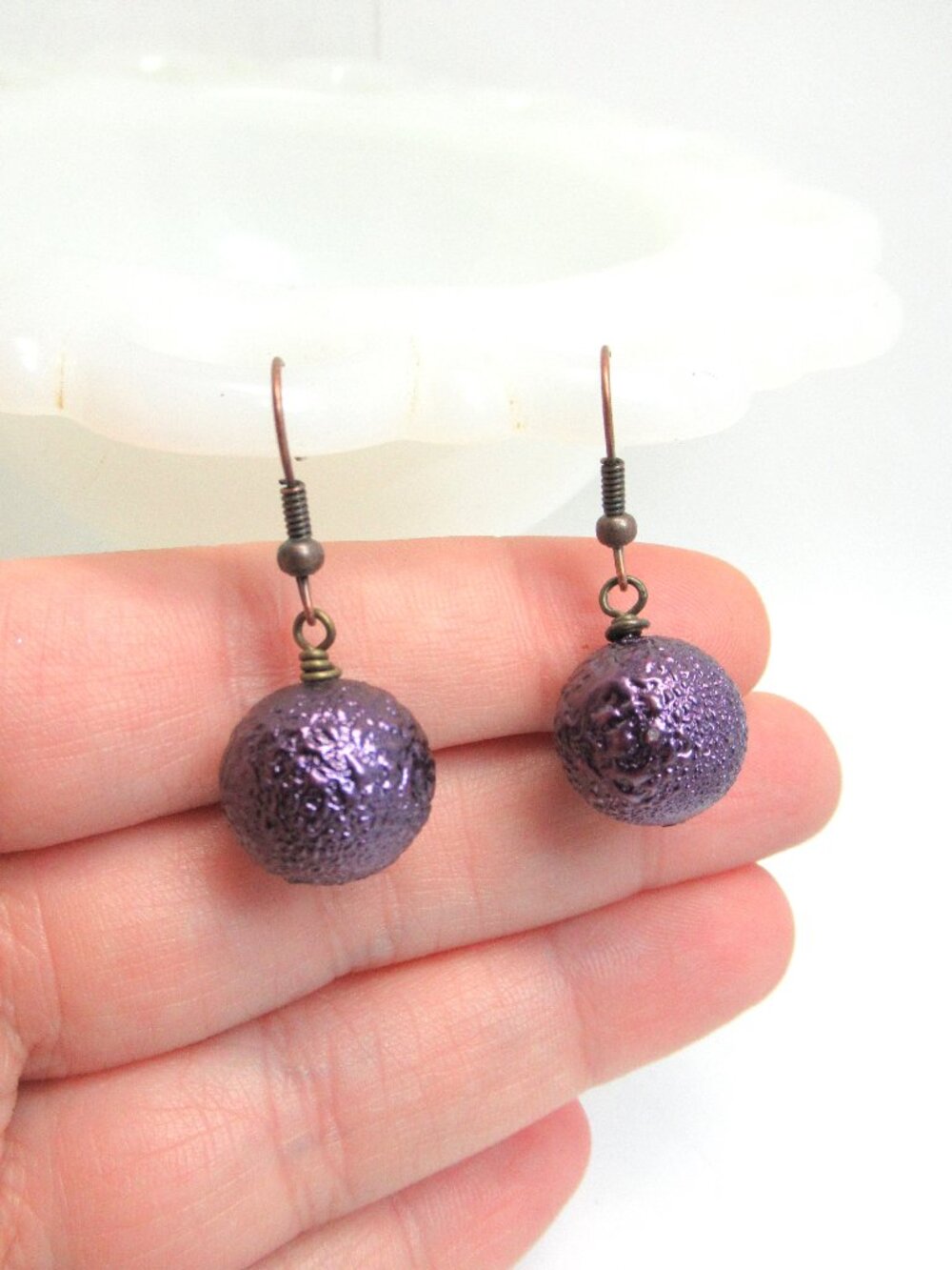 Grape metallic earrings